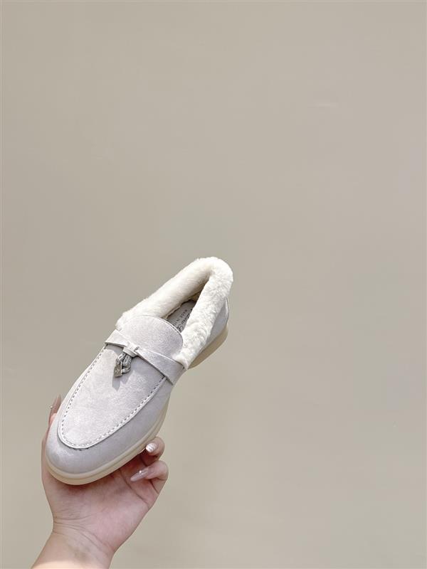 2025126104251243 440